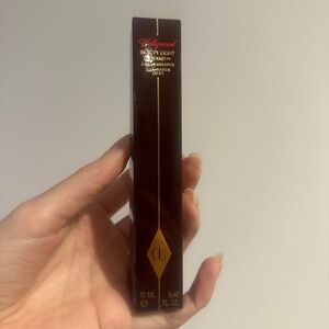 Charlotte Tilbury Beauty Highlighter Wand
